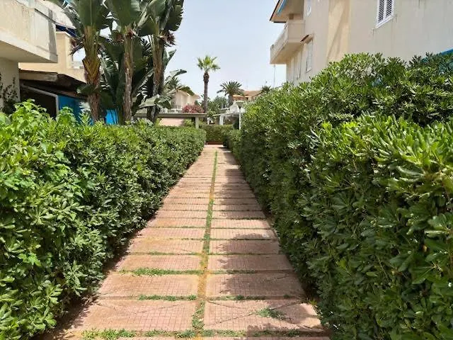 הוילה מרינה די רגוזה Sea House Casa Marina 0*,  איטליה